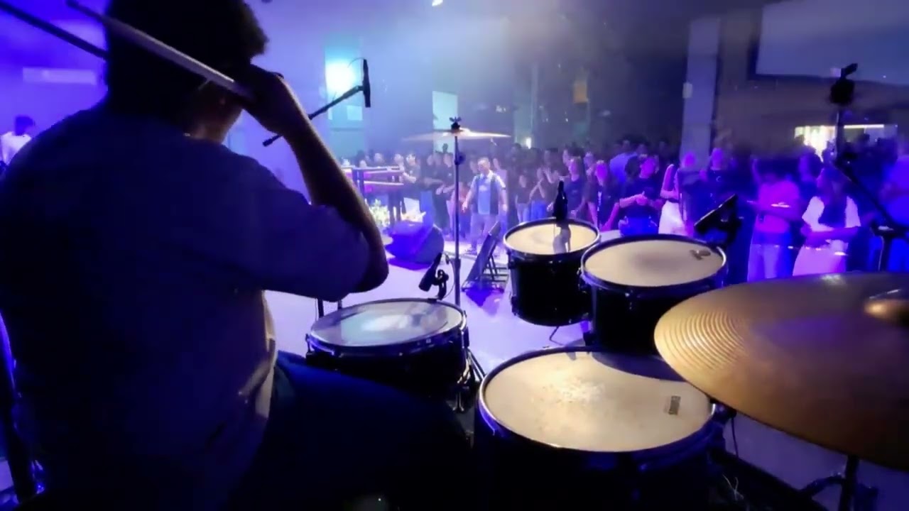 BENTIDO E O REI   CULTO DOS JOVENS