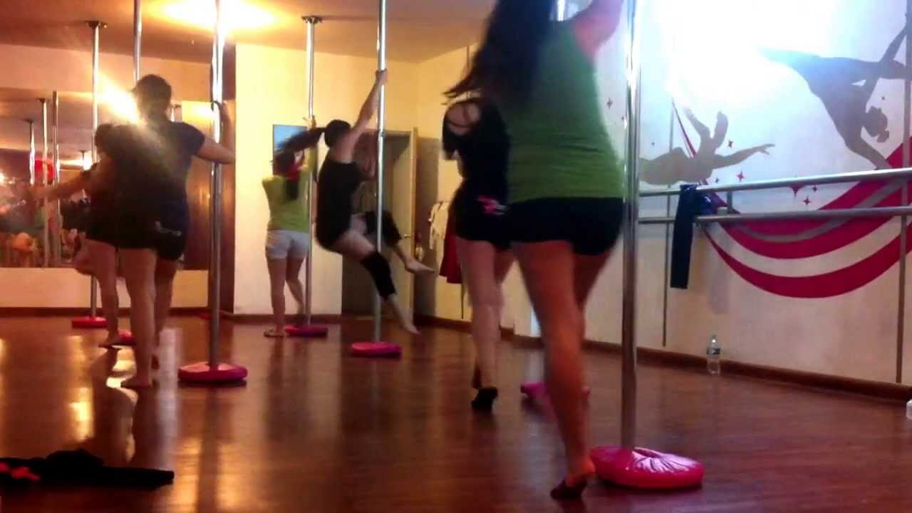 Rutina country Pole dance fitness