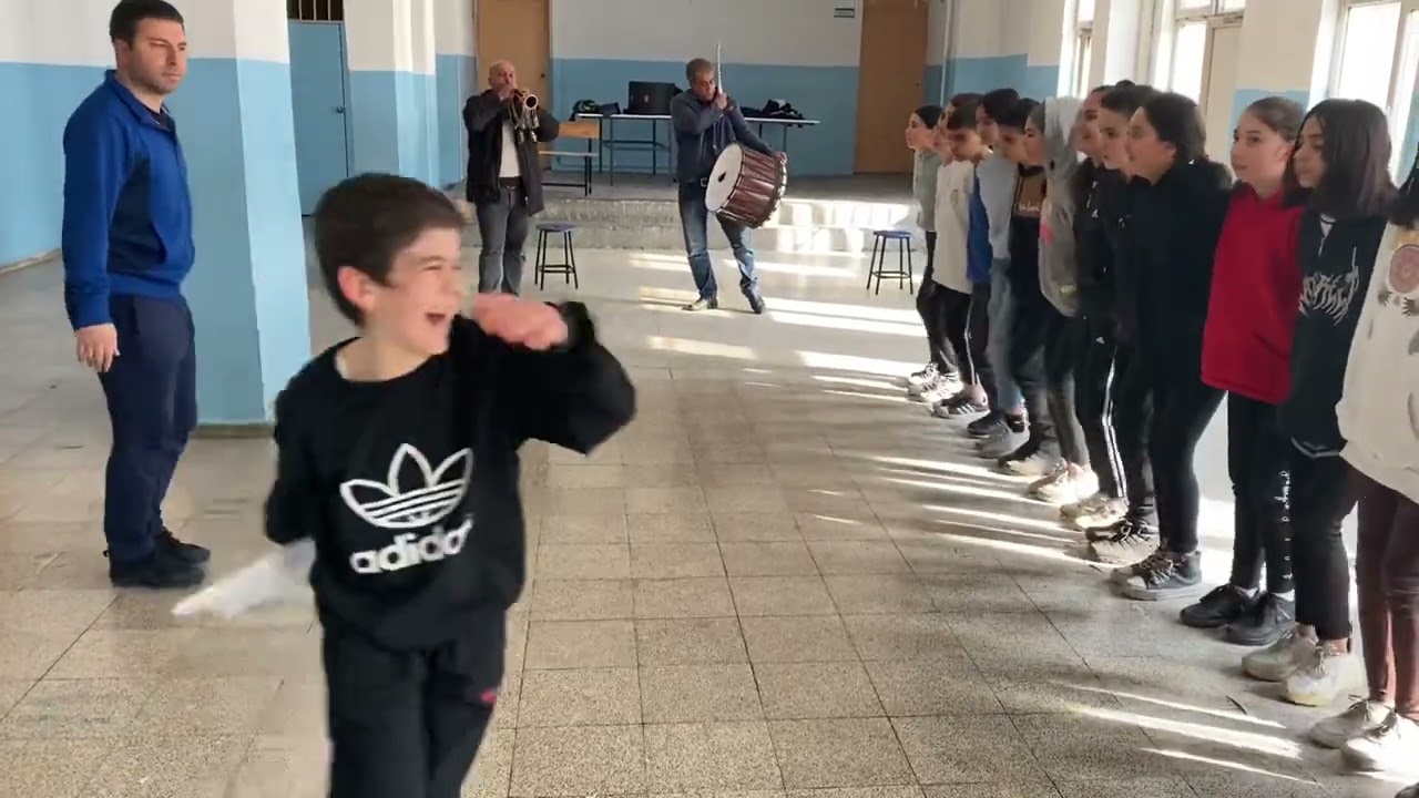 Mehmet Özkınacı - Mete Uygun Ortaokulu 2023 (Halk Oyunları Çalışması)