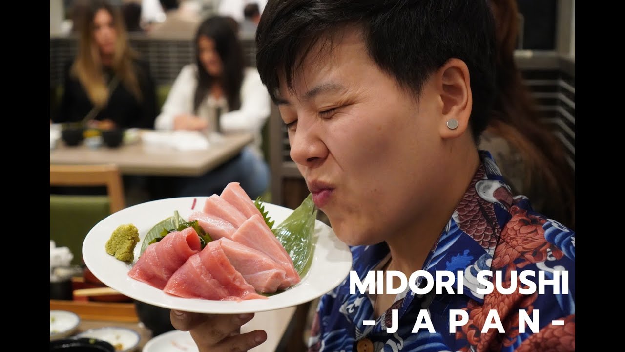 MIDORI SUSHI รอคิว 1 ชั่วโมงกว่าๆ  ...เพื่อสิ่งนี้