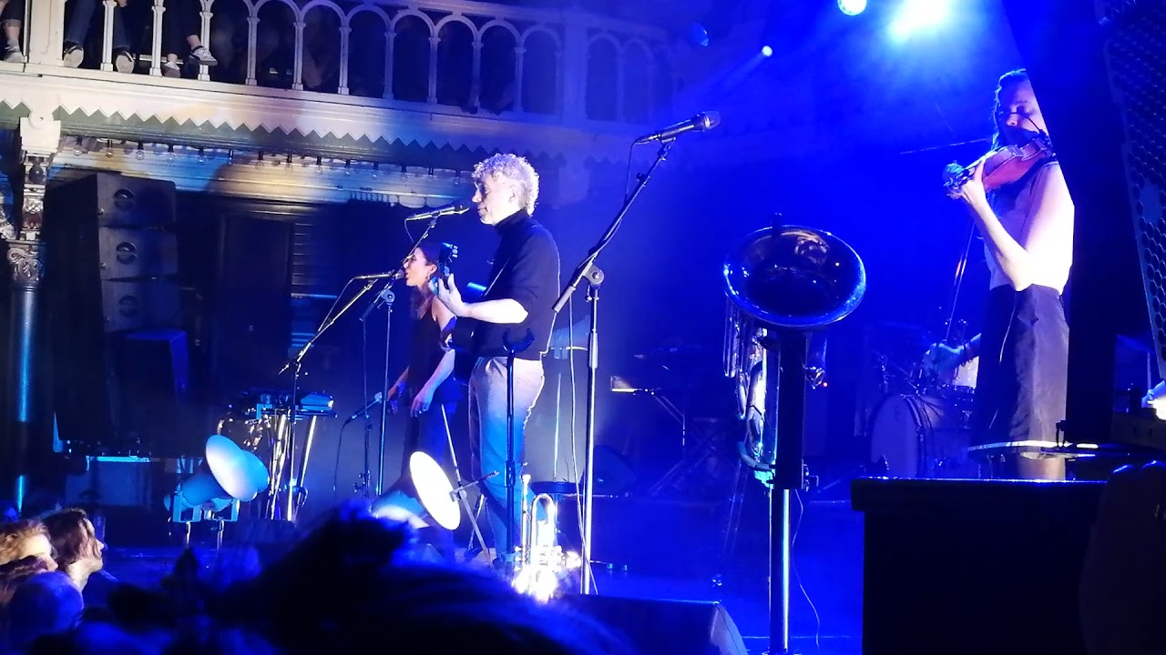 Spinvis - Aan de Oevers van de Tijd (Live @ Paradiso Amsterdam 2018)