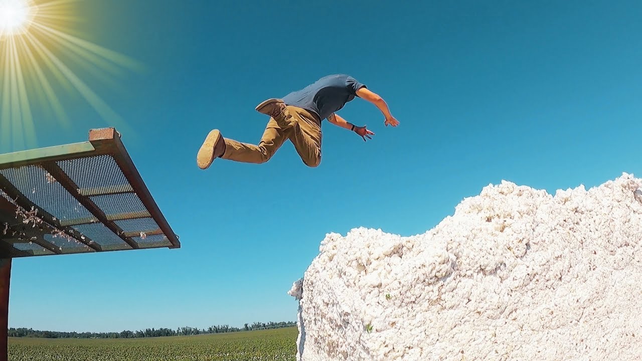 Новый хлопкоуборочный комбайн решит все наши проблемы