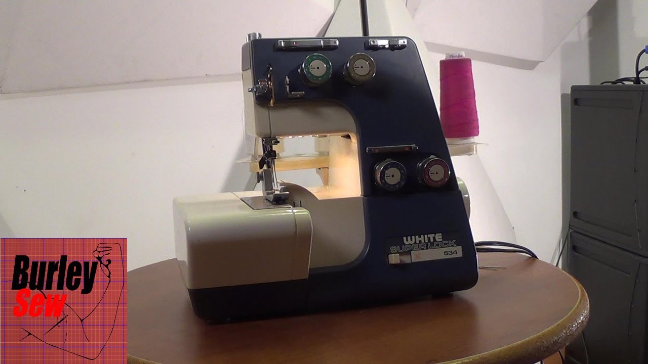 Белый Superlock 534 Serger - Серия машин Serger, Эпизод 1