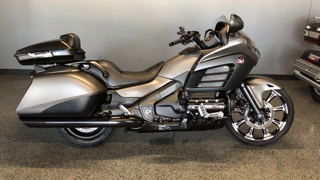 300121 2016 HONDA GOLD WING F6B DELUXE