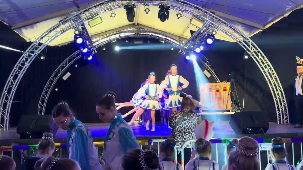 Dansmariekesconcours 2026 bij CV de Dördouwers Weiteveen - gardedans VEENTRAPPERS ZWARTEMEER