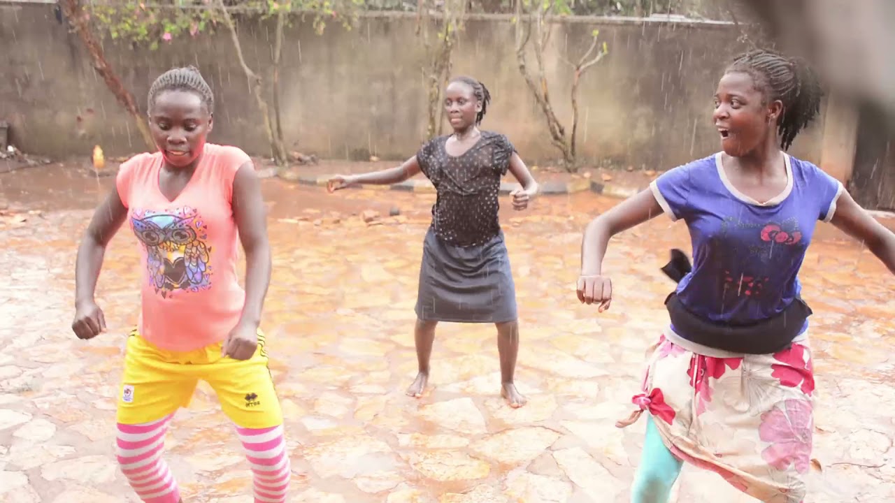 Obangaina Dance Challenge by Ykee Benda
