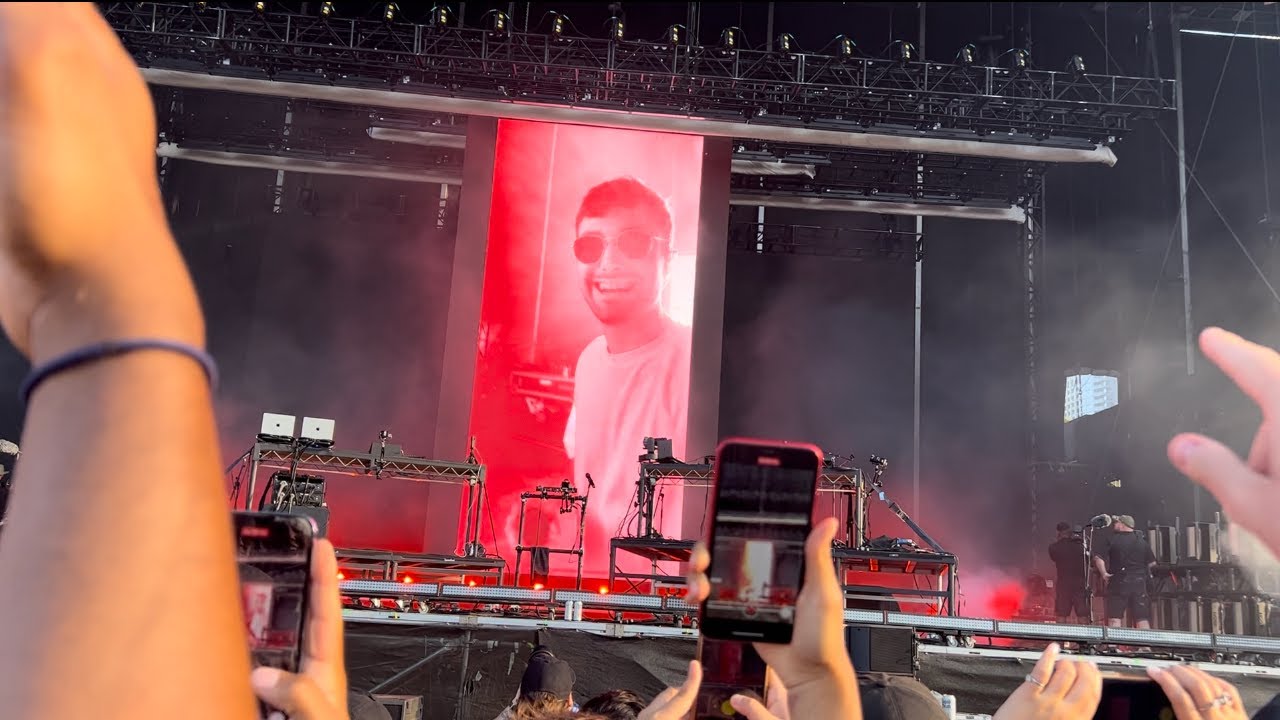 Fred again… “Chanel remix” lolla 23