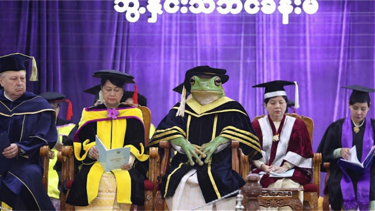 ပါရဂူဘွဲ့ရတပ်ချုပ်ကြီးအတွက်ဂုဏ်ပြုသီချင်း