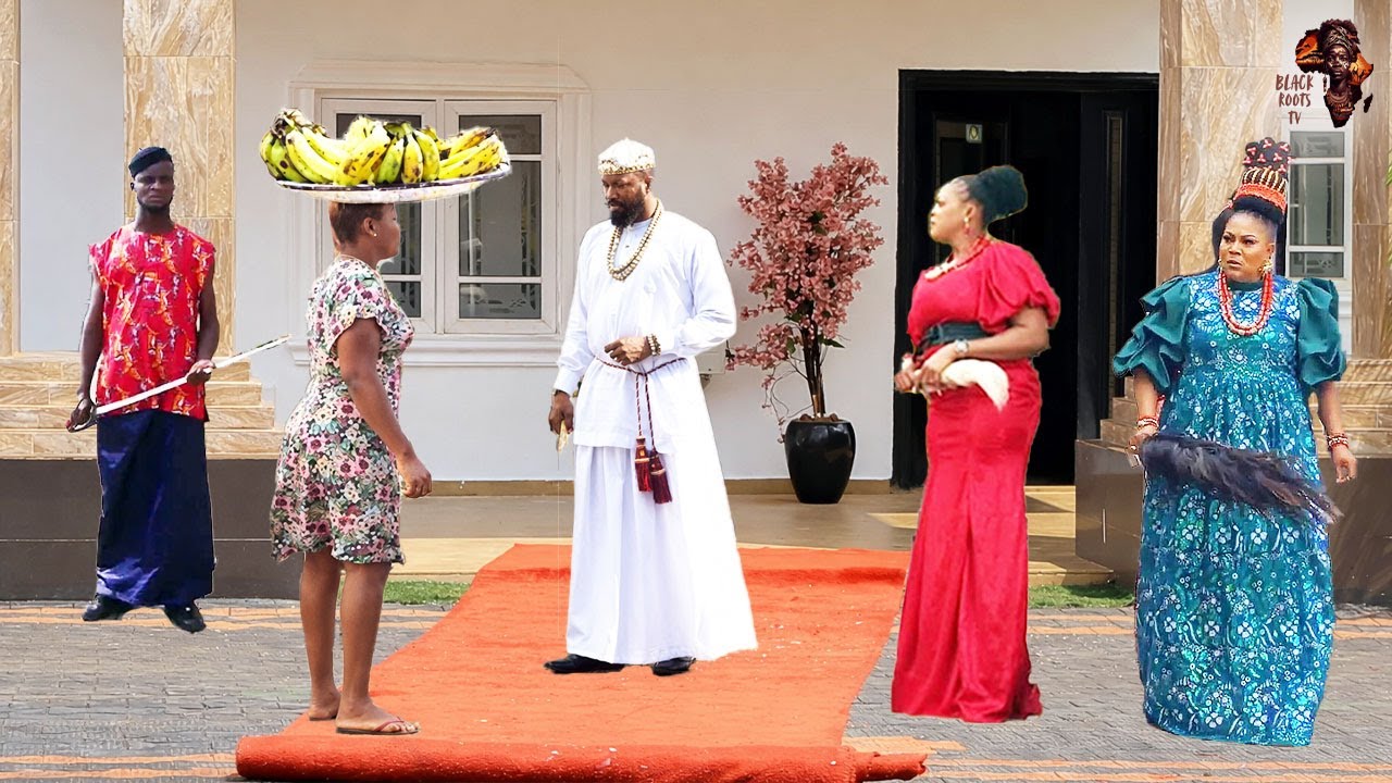 She Came To Sell Fruit At The Palace When The Prince Saw Her And Fell Deeply In Love2-Nigerian Movie