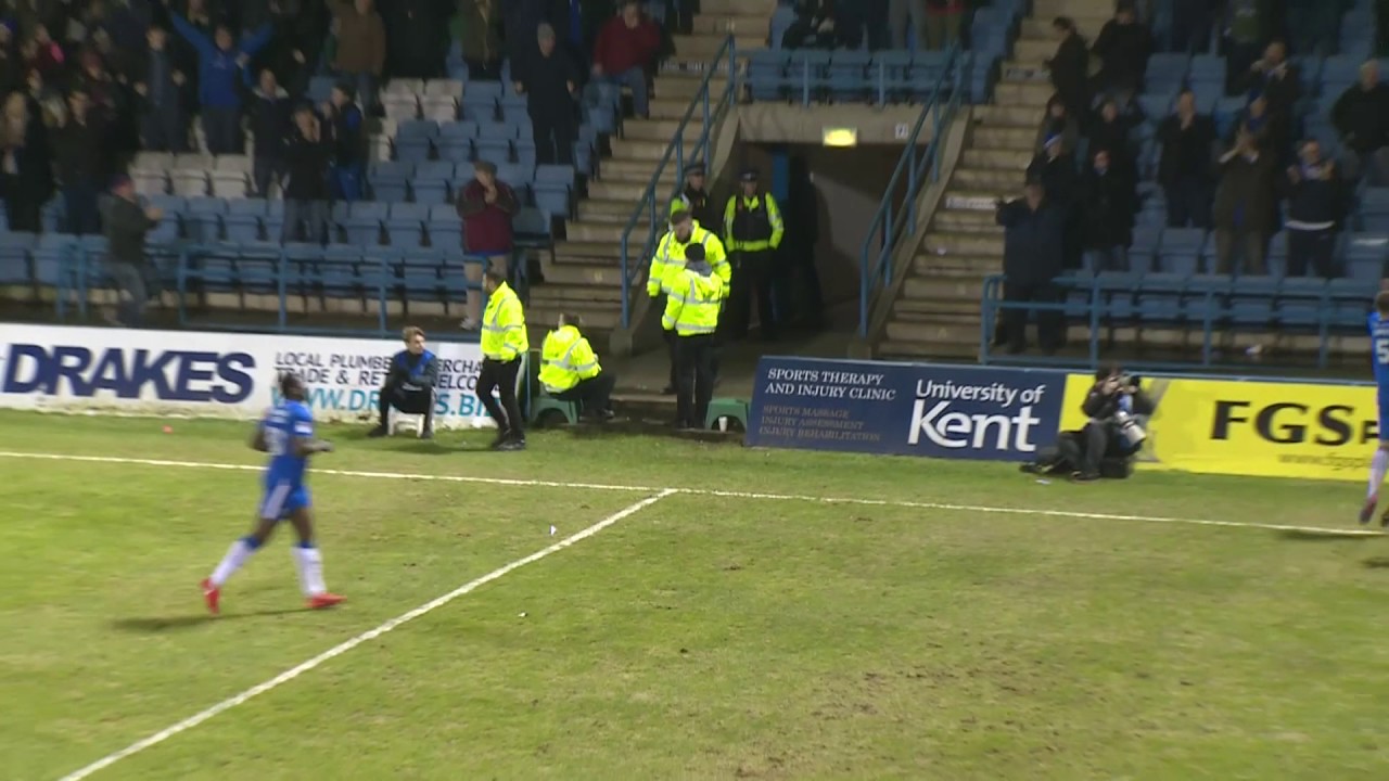 GILLINGHAM V CHESTERFIELD