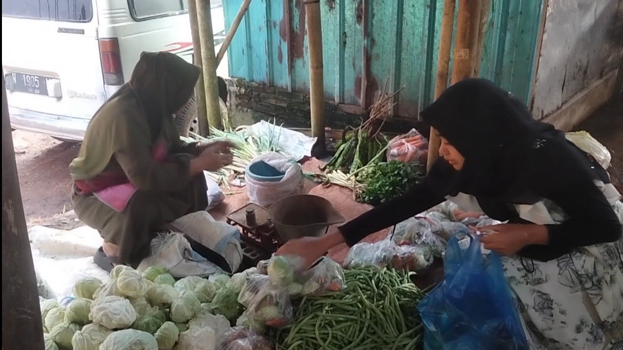 Belanja ke pasar tradisional Masak rujak ulek jawa timur