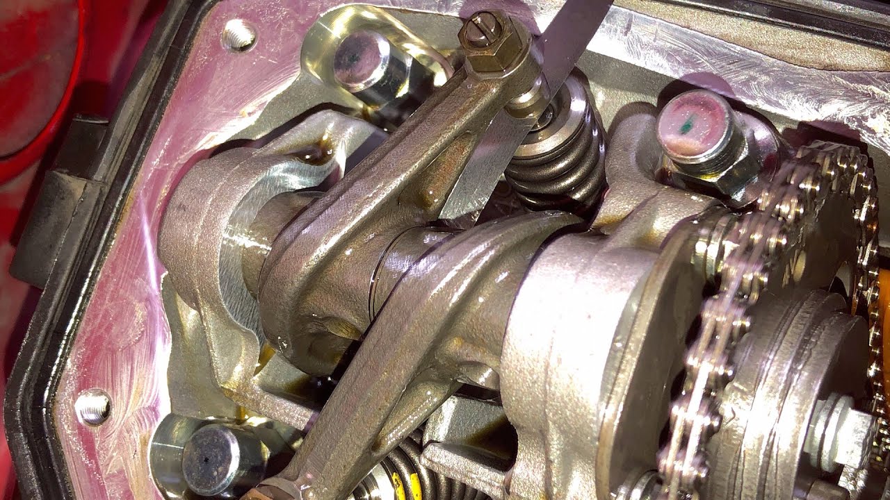 Reglaje de Válvulas | Cambiar Junta Tapa Árbol de Levas | VESPA LX 125 ie