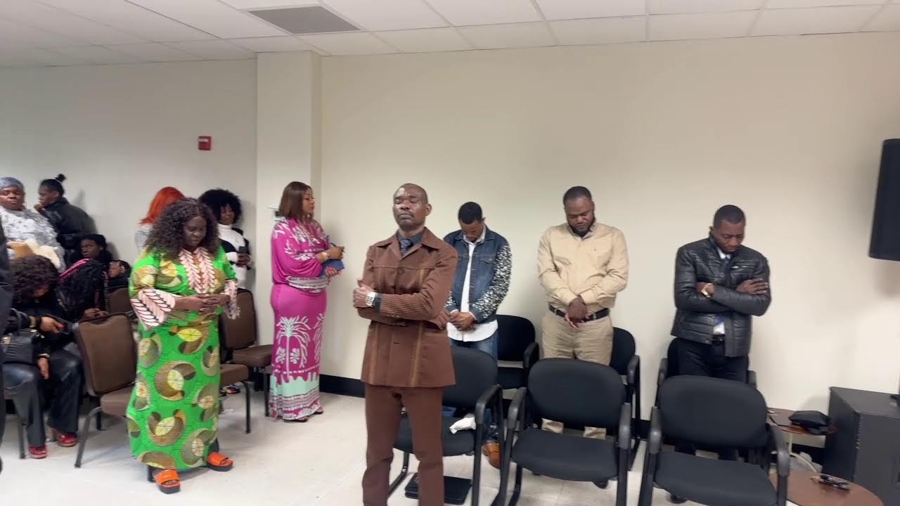 Adoration / TH&Egrave;ME: TOUT EST ACCOMPLI (TET&Eacute;LESTA&Iuml;).  Pastor Arquipo Manuel Soares