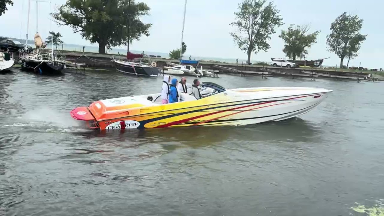 Powerboat Relay 