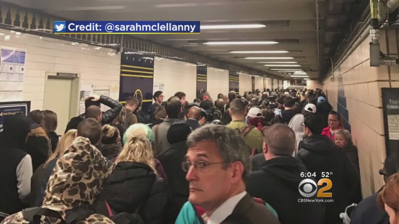 Power Problem Leaves Commuters In The Dark