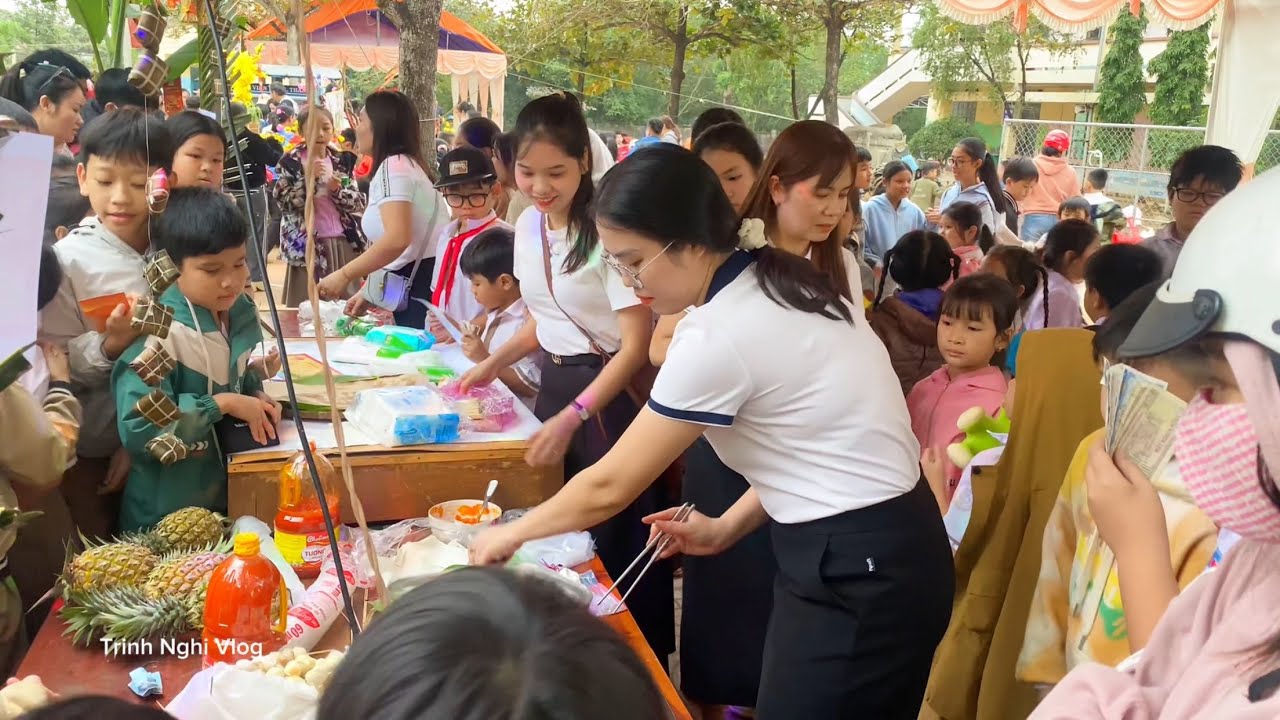 Kí Sự Hội Xuân 2025 Trường Tiểu Học Số 2 Đập Đá