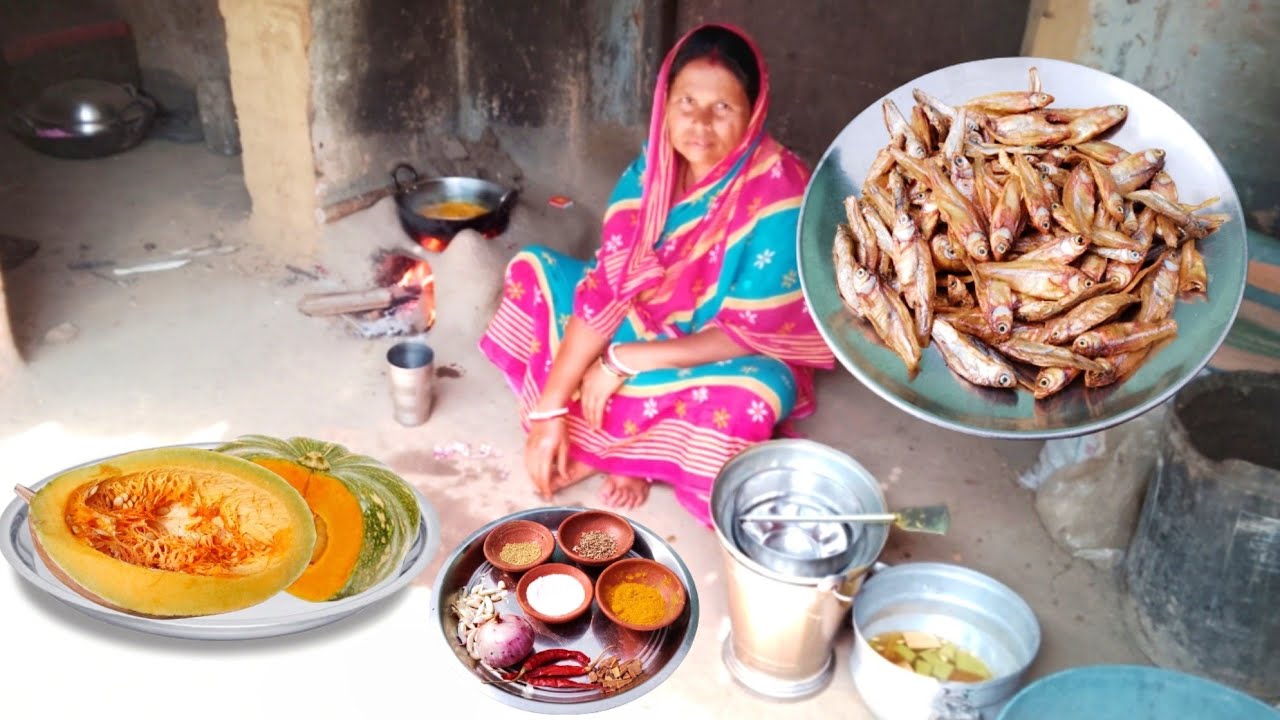 सुखी मछली और कद्दू की सब्जी | Village Cook | Dry Fish With Pumpkin Curry | @villagecook1