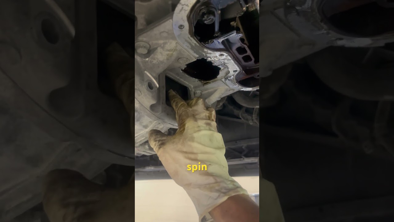 Freeing up a SEIZED engine #mechanic #repairing #engine