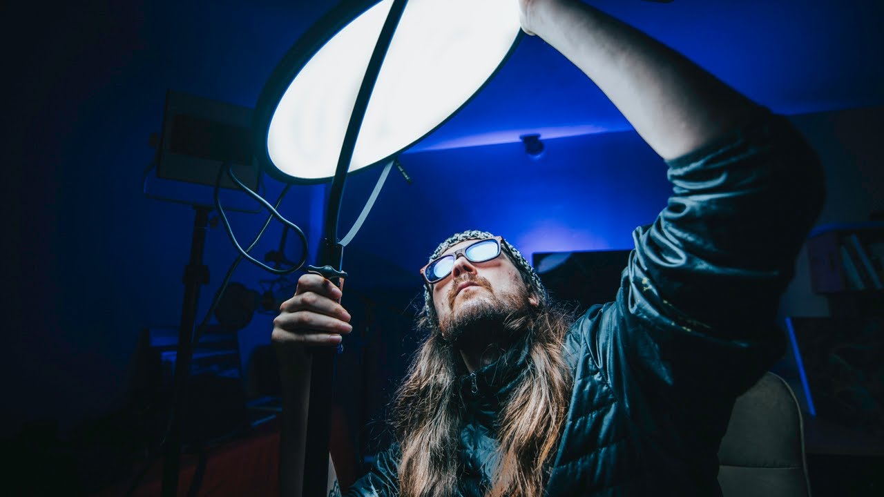 How to PROFESSIONALLY LIGHT your VIDEOS