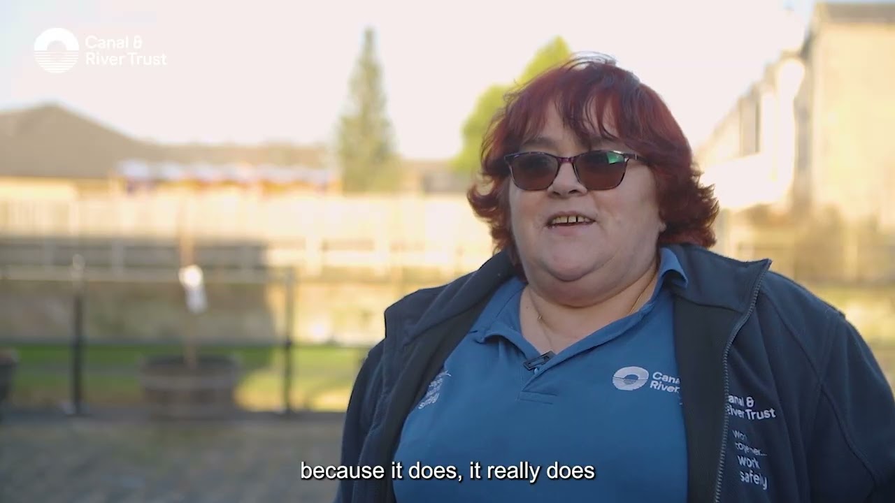 Volunteering at the Canal & River Trust