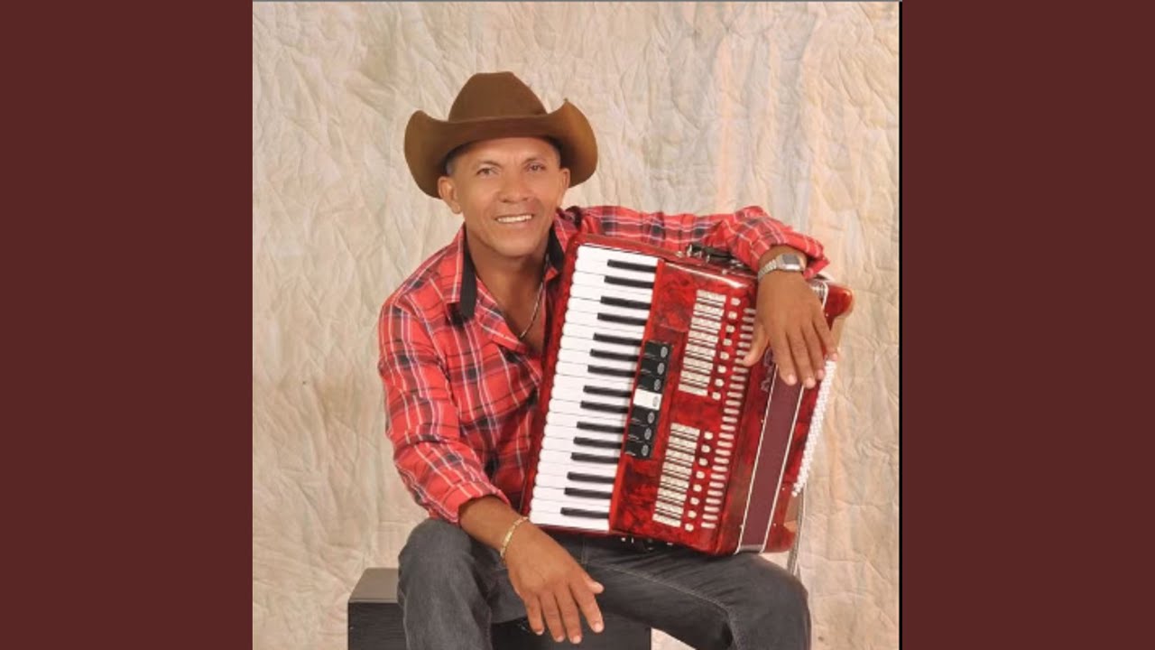 Ela vive a debochar do meu amor