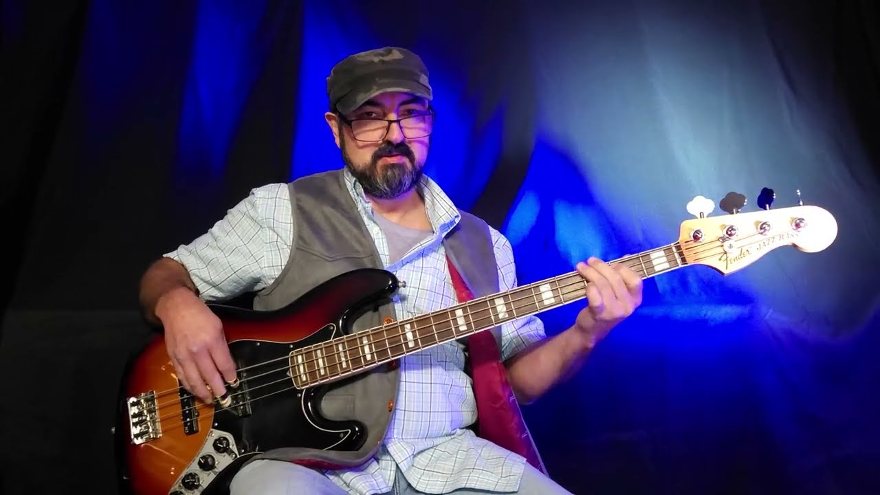 Searching - Skynyrd Bass Cover - Mondo Man Live