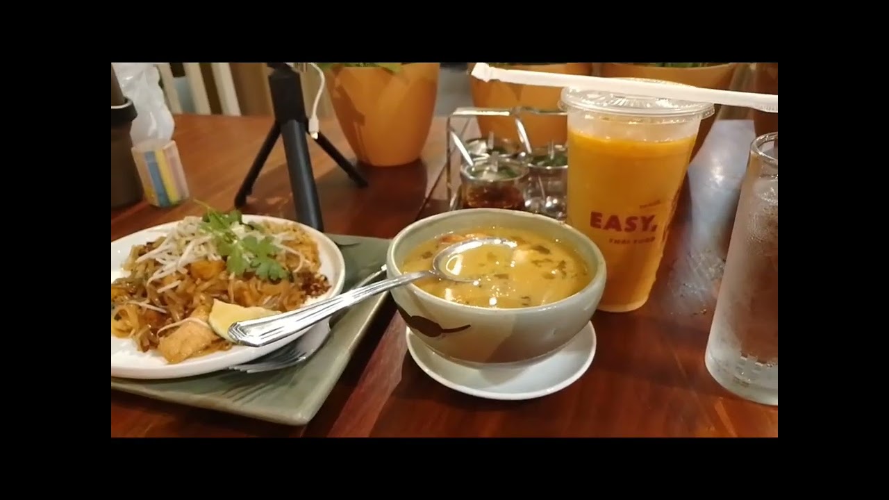 Gala lang muna sm aura &jatujan thai restaurant Joshvegavlog