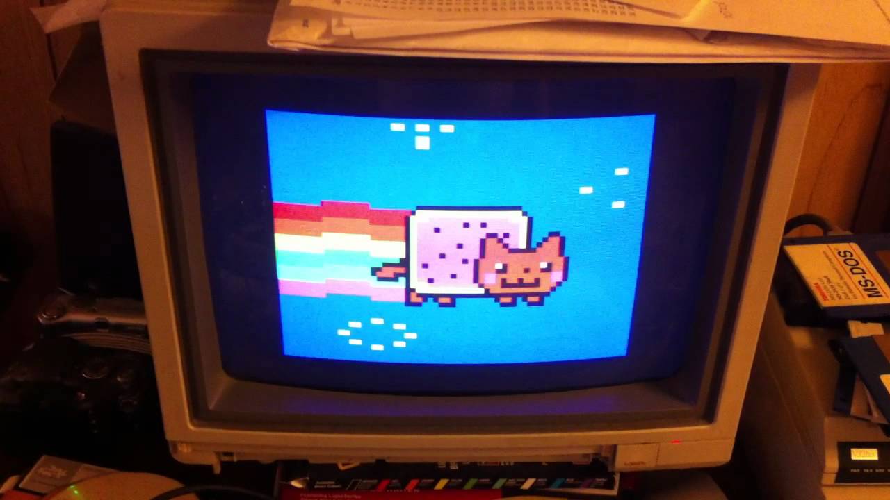 nyancat on 1980s Tandy Color Computer 3
