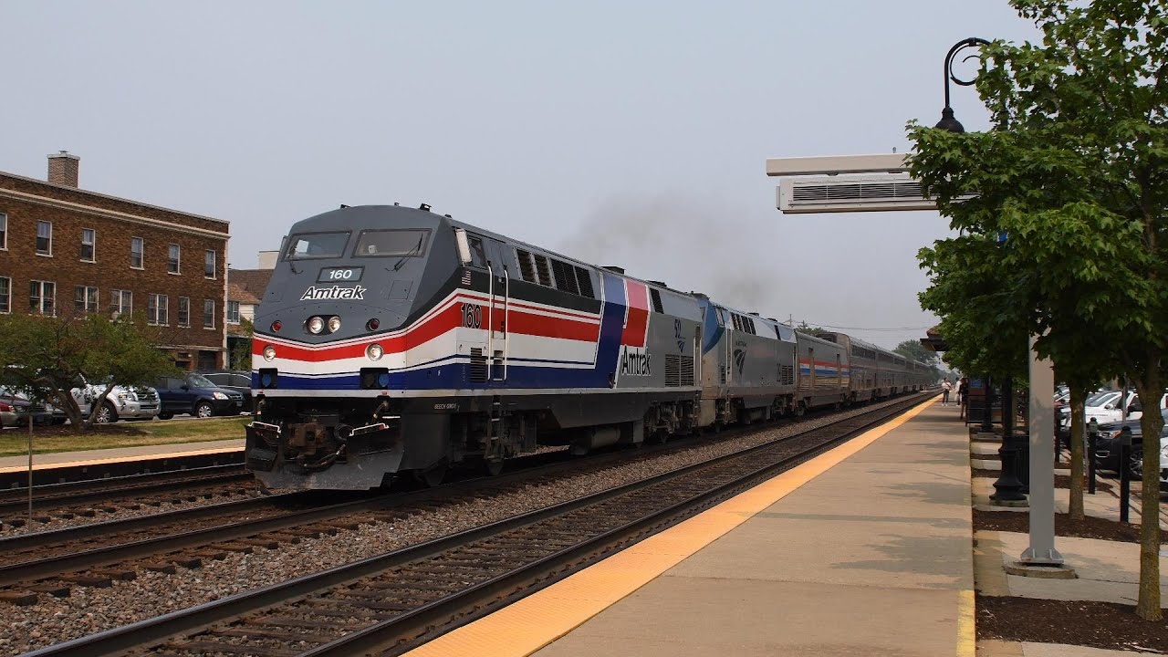Freights & Metra's Evening Rush On the BNSF Racetrack, Railfanning Aurora - Berwyn, IL 6/15/23