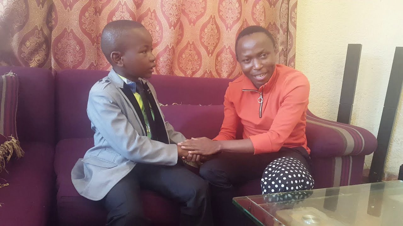 Mwinjilisti mdogo clovis amuacha Byenda kinywa wazi