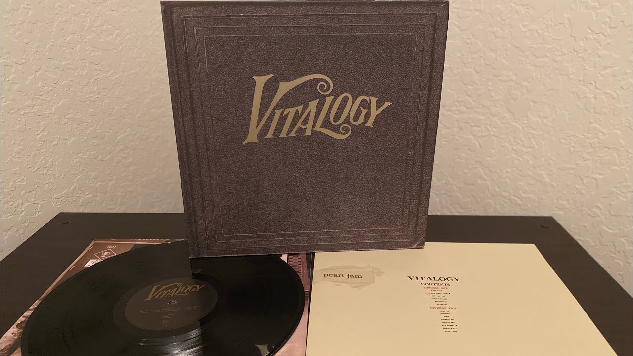 Vinyl Unboxing: Pearl Jam - Vitalogy (1994 Original Pressing) (Epic E 66900)