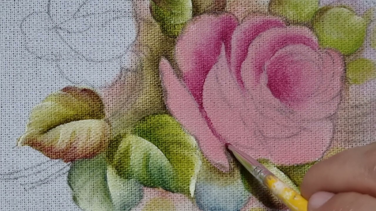 Rosas com notas musicais