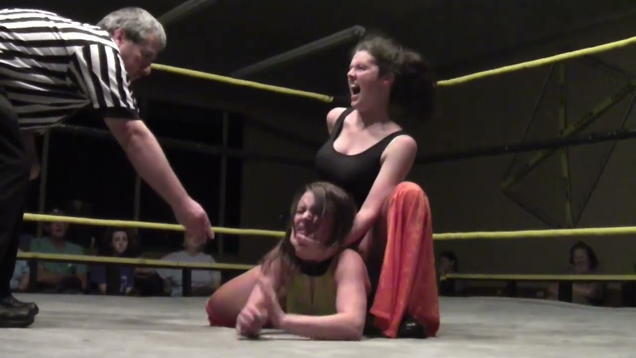 Lil Bit vs Jennifer Justice