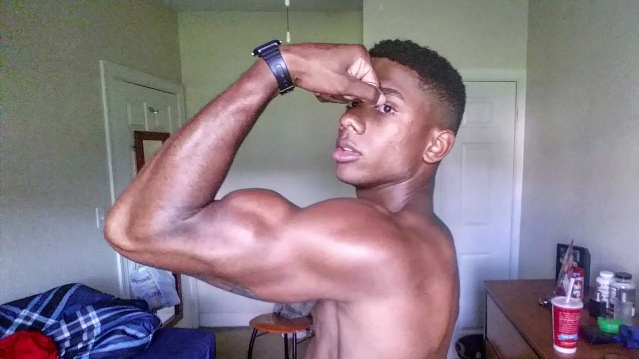 How I Got Big Arms with Calisthenics (My Secret)