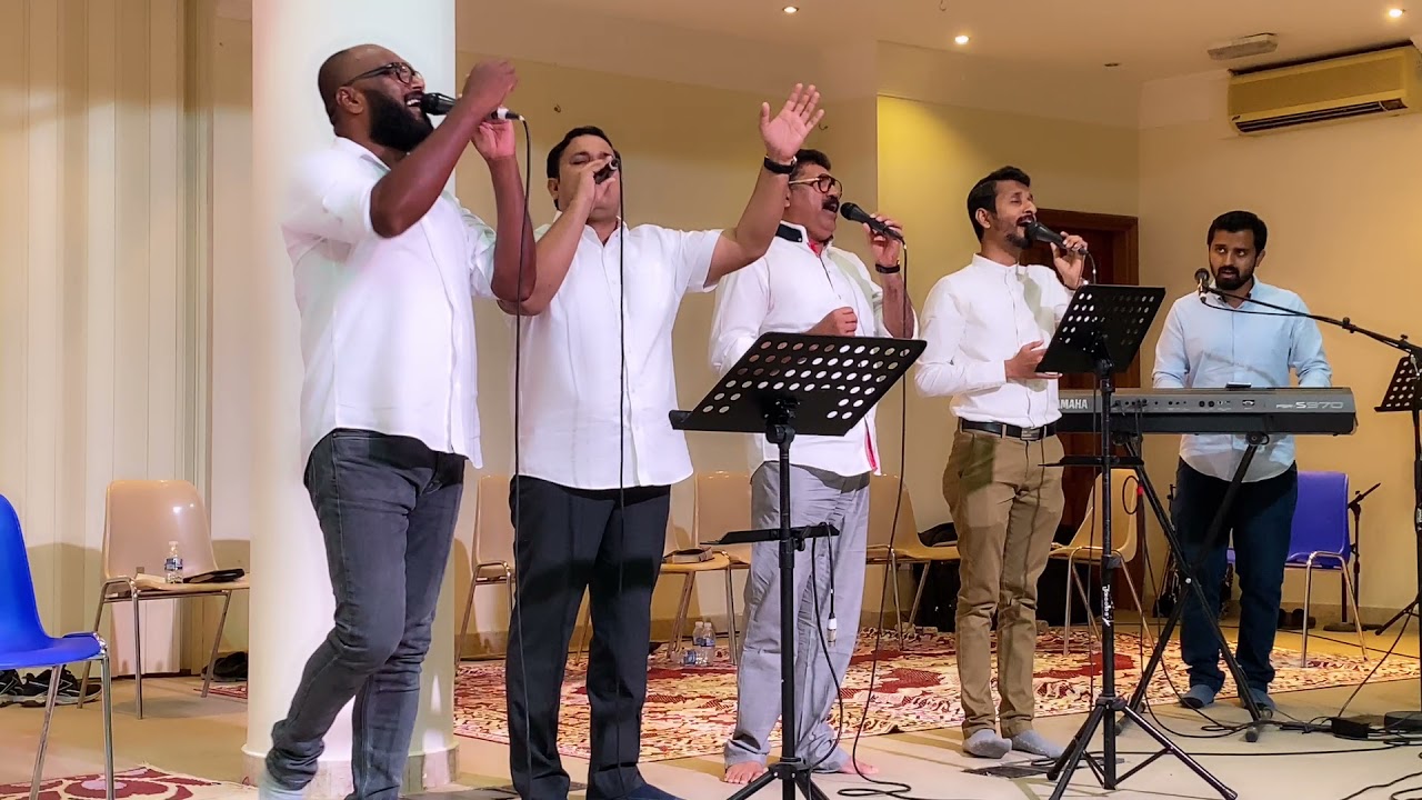 Avan aarkkum kadakkaranalla * Parishudhan mahonnatha devan * Lyrics Malayalam Christian Worship Song