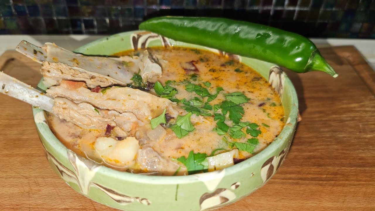 CIORBA DE MIEL PENTRU MASA DE PAȘTE. DE ce în Dobrogea se gătește cel mai bun miel.Rețeta perfectă!