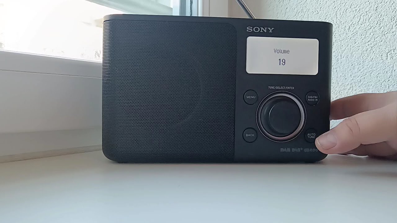 Sony ICF-XDR-S61D – DAB+ Reception Report Location: Zürich (Switzerland)