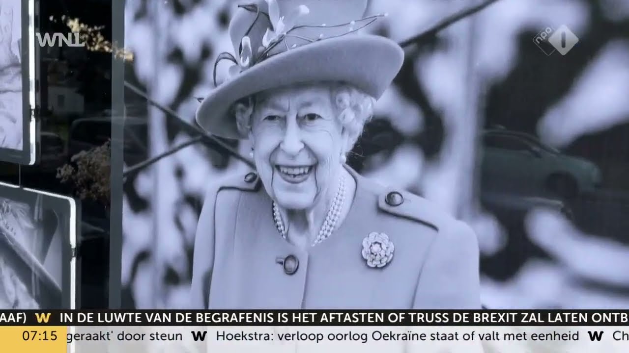 Openbare leven in VK ligt stil voor koningin Elizabeth, behalve in pubs: 'Sombere dag'