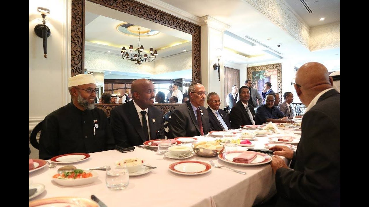 Gudoomiyaha Shirkadda DP WORLD Oo Hadhi Sharafeed U Sameeyay Madaxwaynaha Somaliland