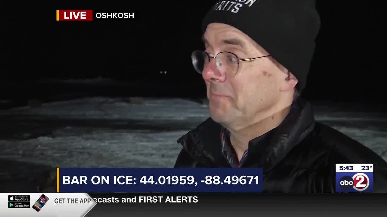 Full-service cocktail bar opens on frozen Lake Winnebago