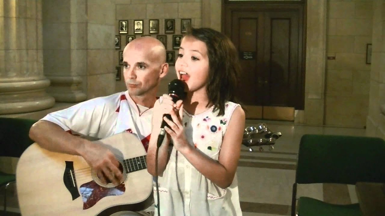 The Girl from Ipanema by 9 year old Isabela Moner