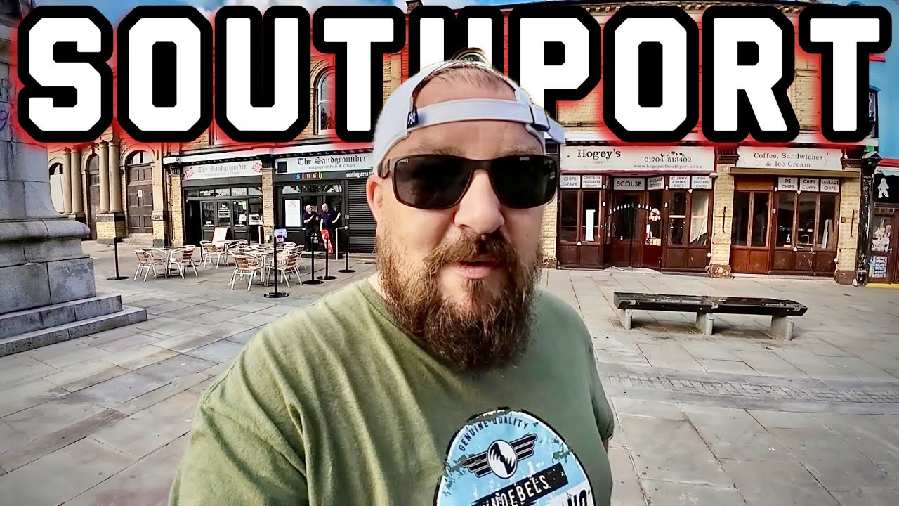 Should YOU Visit | Southport - Attractions & Town Centre 