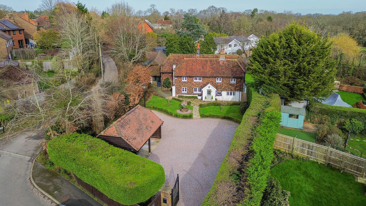 The Old Cottage, 20 Strood Gate, Wivelsfield Green