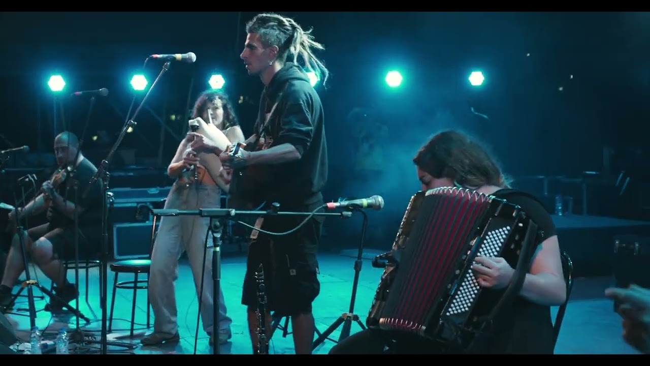 &Kappa;&alpha;&nu;ά&rho;&iota;&alpha; - Kanarya - &Chi;&iota;&tau;&zeta;ά&zeta; &Mu;&alpha;&nu;&tau;&eta;&lambda;ά&tau;&omicron;&sigmaf; - Hicaz Mantilatos ( Rizes Fest )