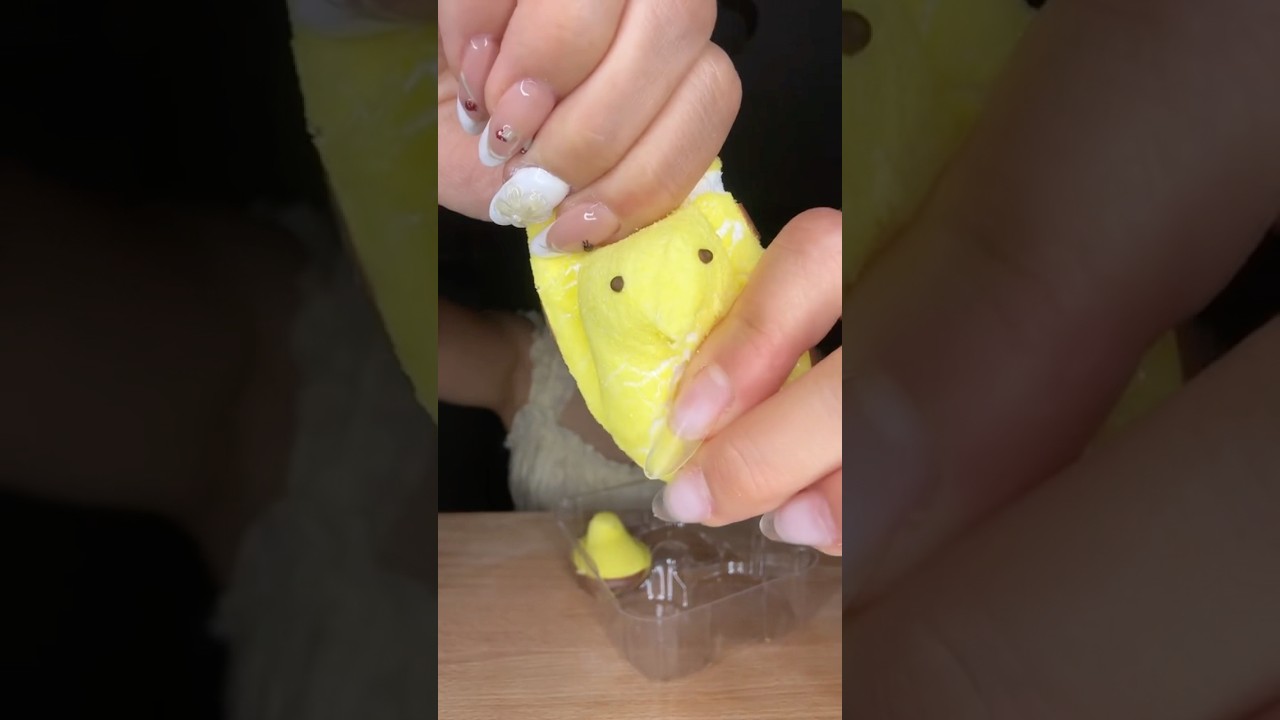 #eating #peeps #marshmallow #mukbang #food #foodie #sweet #trying #hack #foodies #hacks #viral