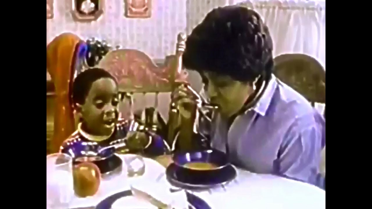 Soups On with Campbell Soup 1993 TV Commercial HD