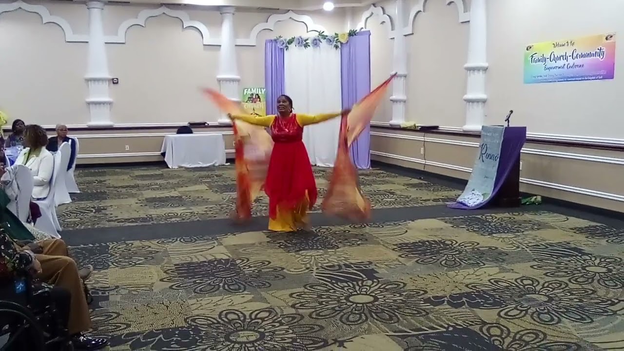 Lawanda dance 