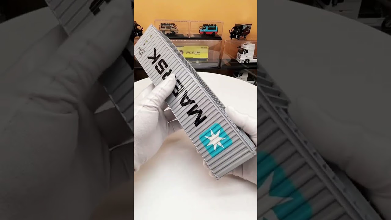 Shipping Container Scale Models (MAERSK) #container #scalemodel #diecast