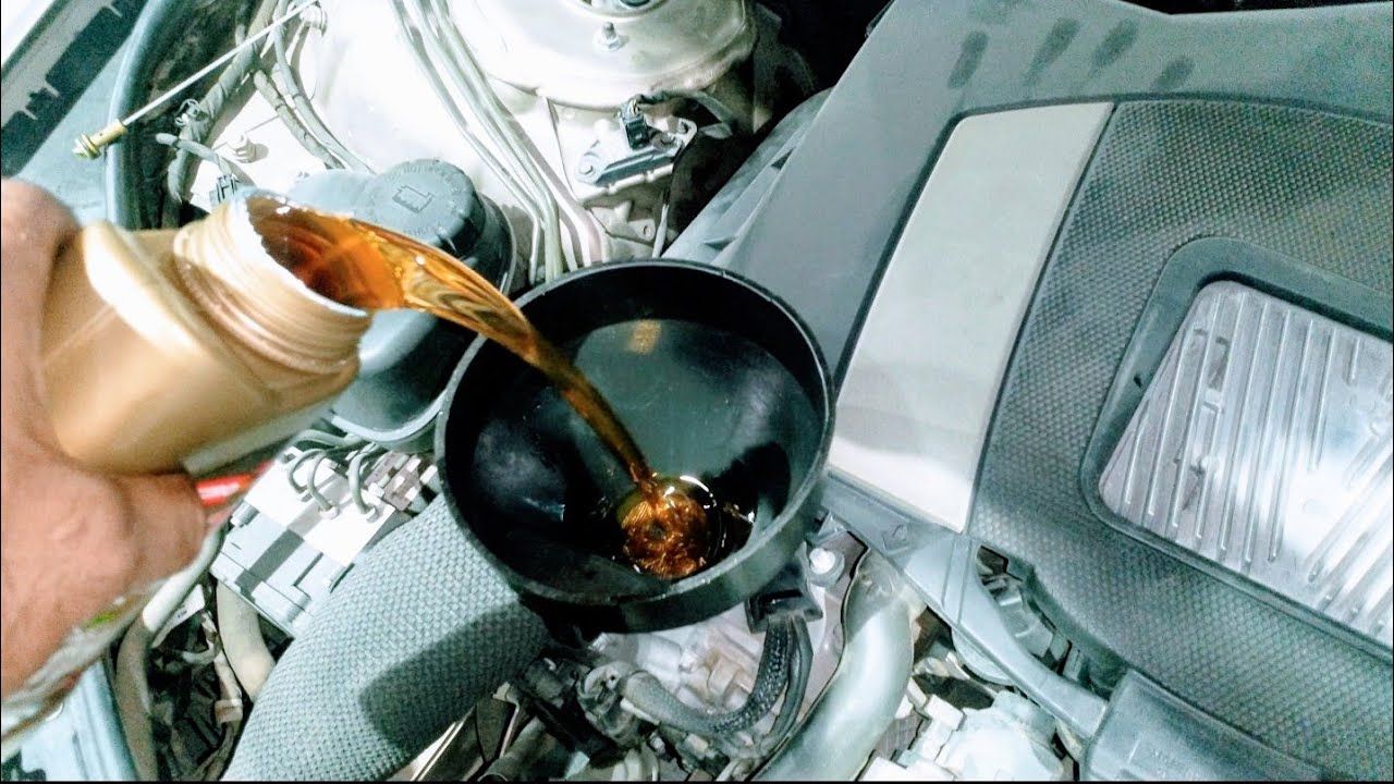 How to change oil Mercedes s350 (2008)