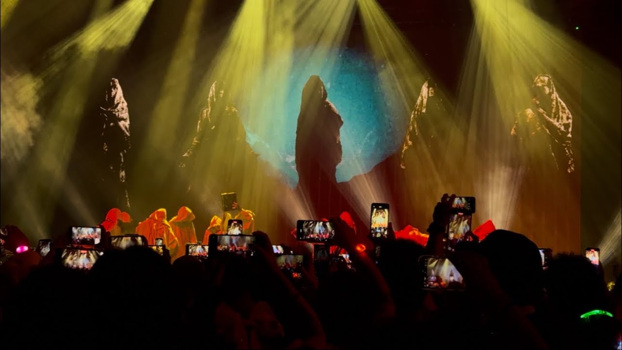 [Fancam] Intro Medley (Dam, What, Mana, Gento) - SB19 at SimulaatWakas World Tour Taipei (06.29.25)